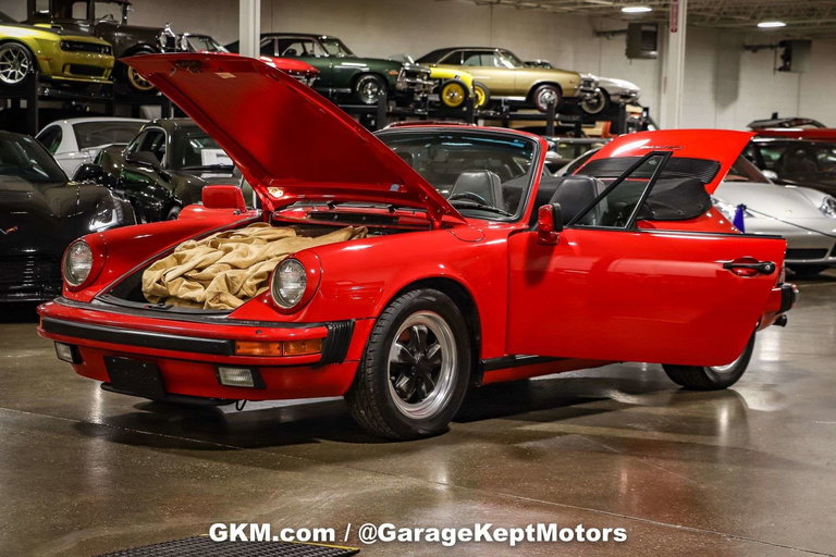Porsche 911 Carrera 3.2 (US)