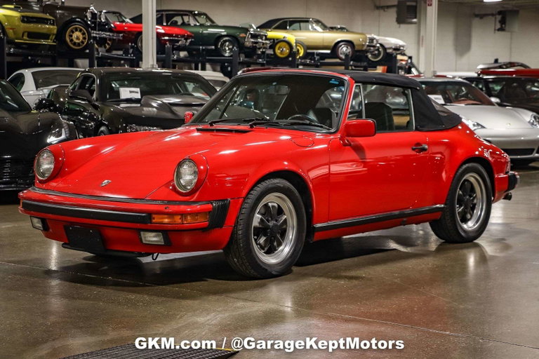 Porsche 911 Carrera 3.2 (US)