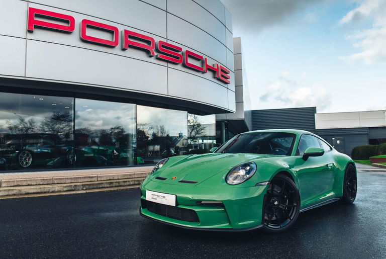 Porsche 992 GT3 Touring