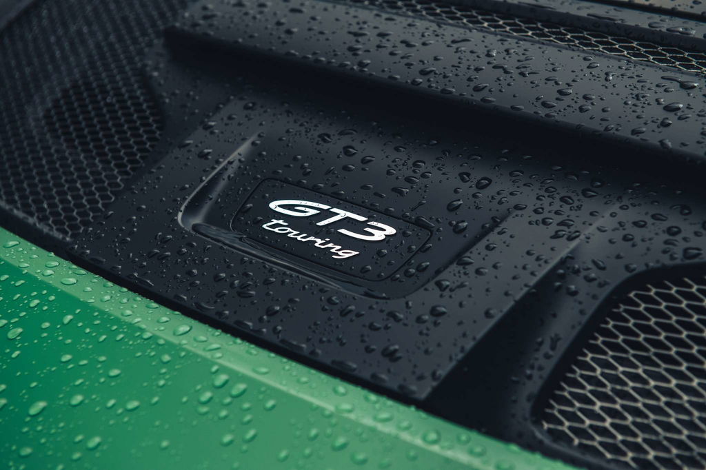 Porsche 992 GT3 Touring