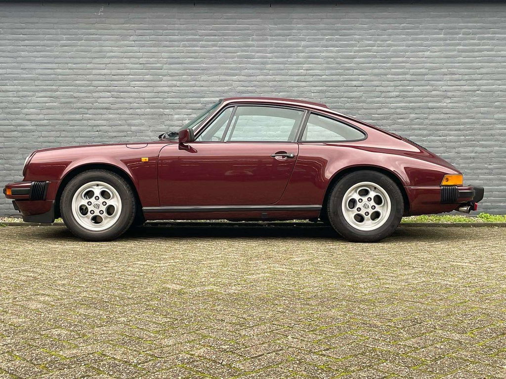 Porsche 911 Carrera 3.2