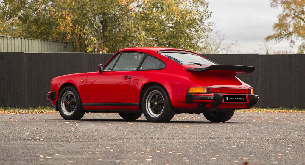 Porsche 911 Carrera 3.2
