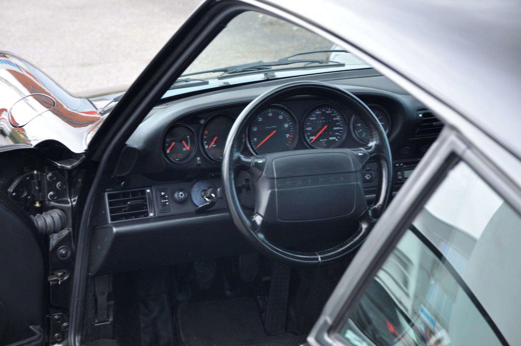 Porsche 964 Carrera 4 WTL