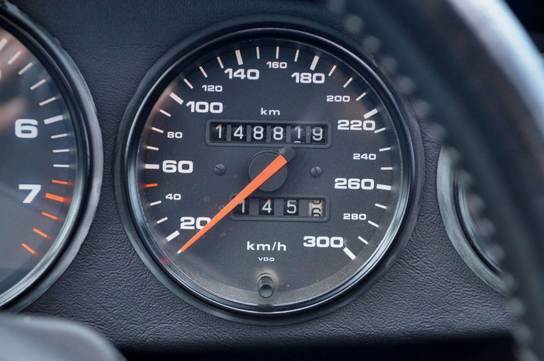 Porsche 964 Carrera 4 WTL