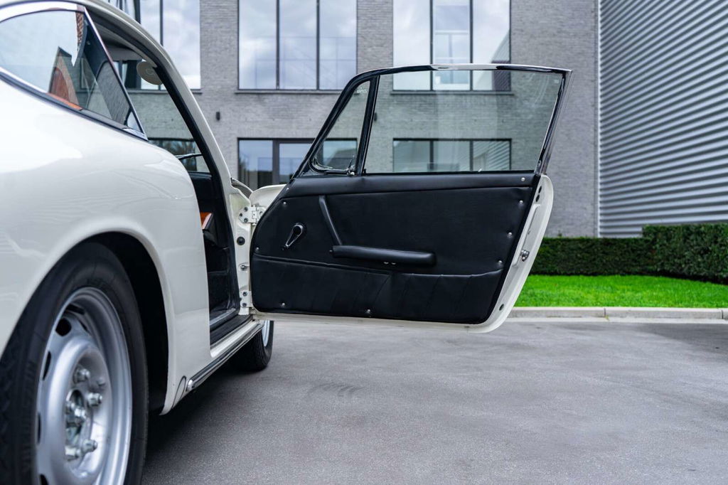 Porsche 911 (F-Modell)