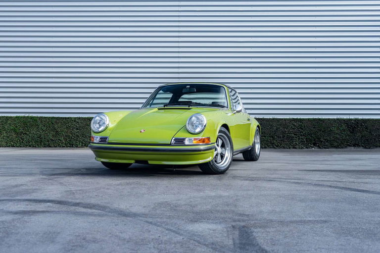 Porsche 911 Backdate
