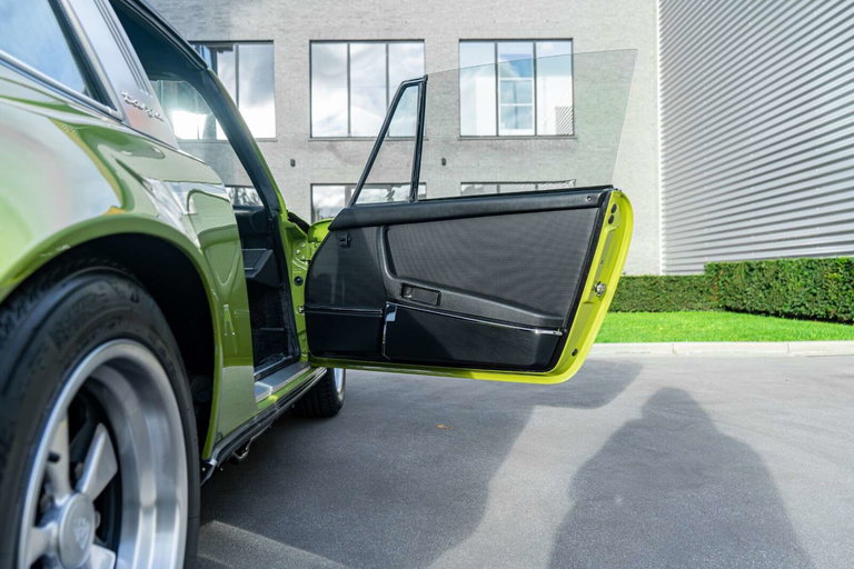 Porsche 911 Backdate