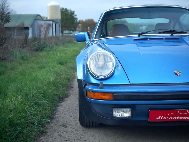 Porsche 911 Turbo 3.0