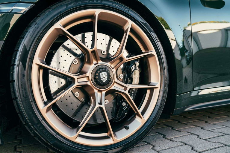 Porsche 992 GT3 Touring