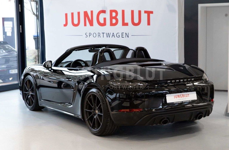 Porsche 718 Cayman GTS 4.0