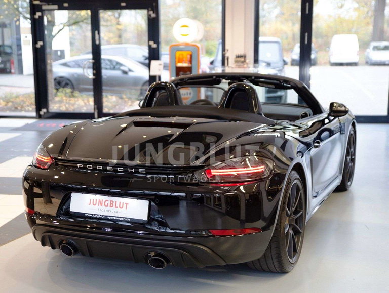 Porsche 718 Cayman GTS 4.0