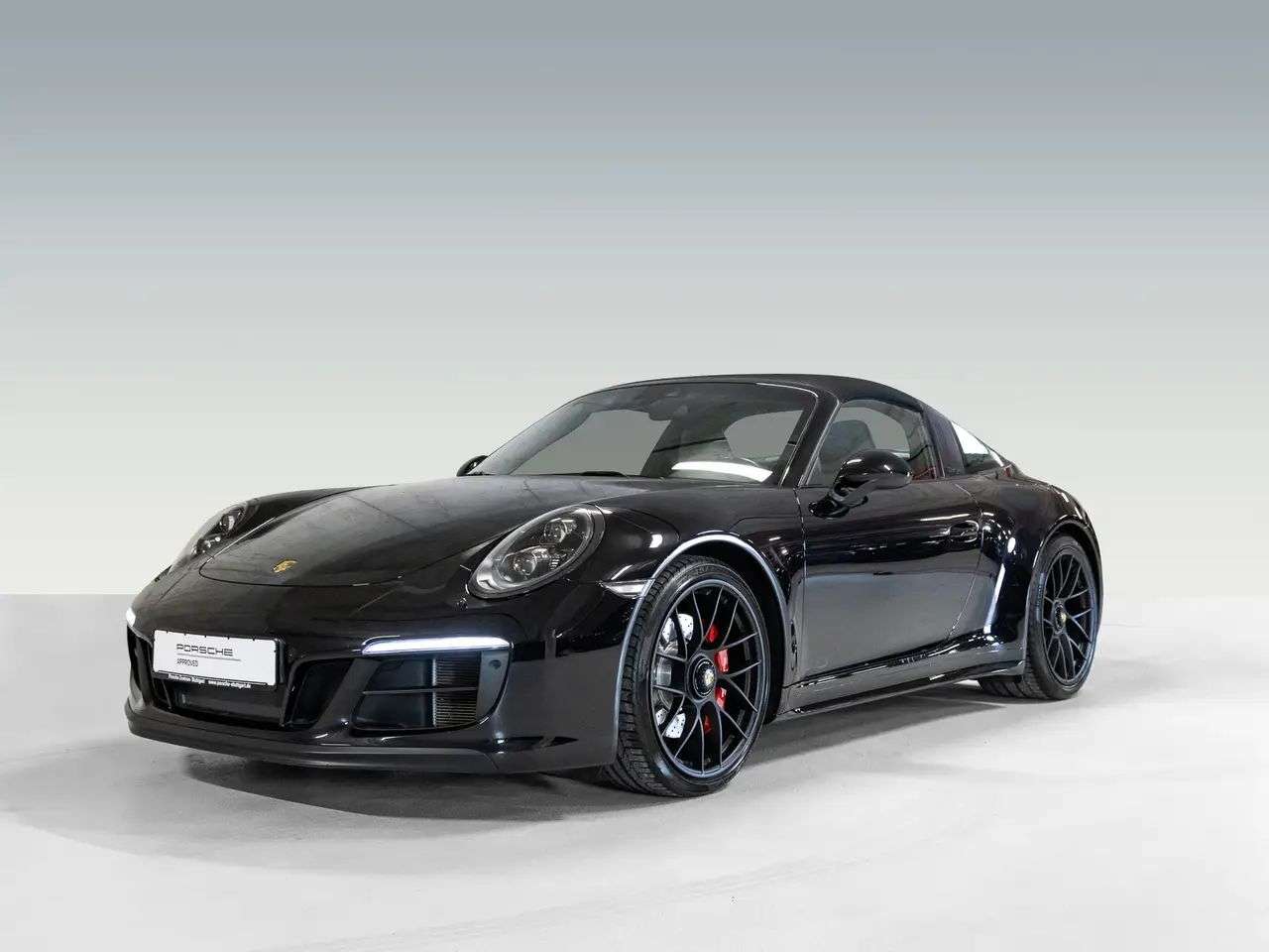 Porsche 991.2 Carrera 4 GTS