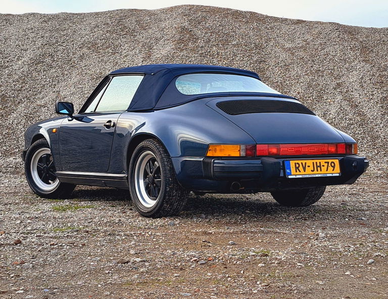 Porsche 911 Carrera 3.2