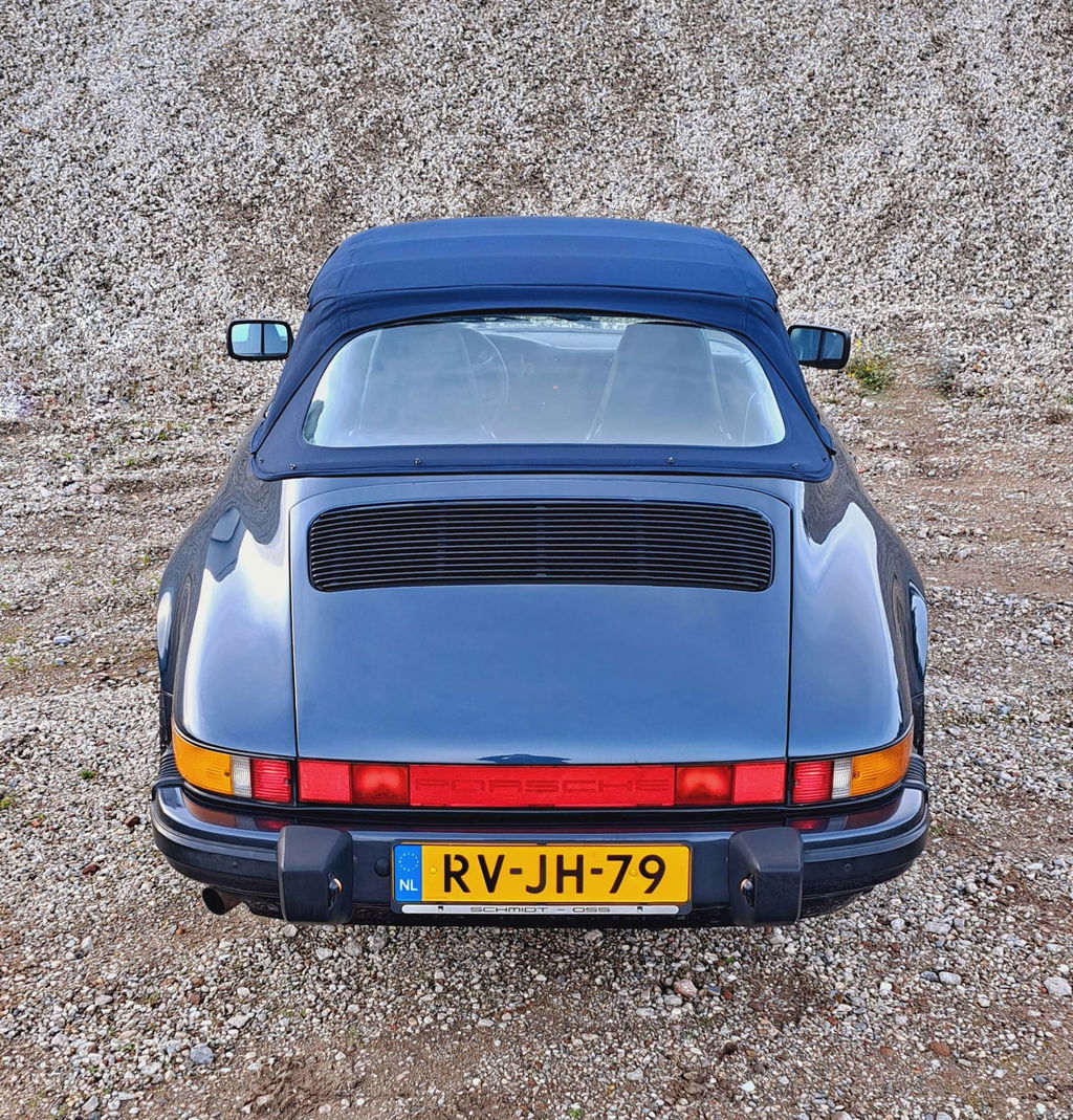 Porsche 911 Carrera 3.2