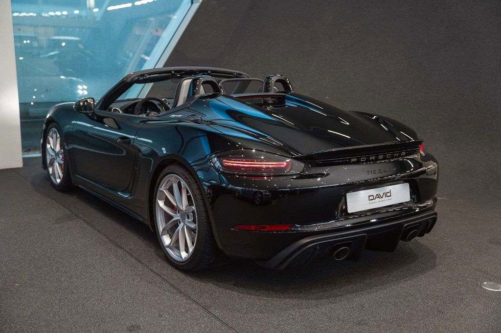 Porsche 718 Spyder
