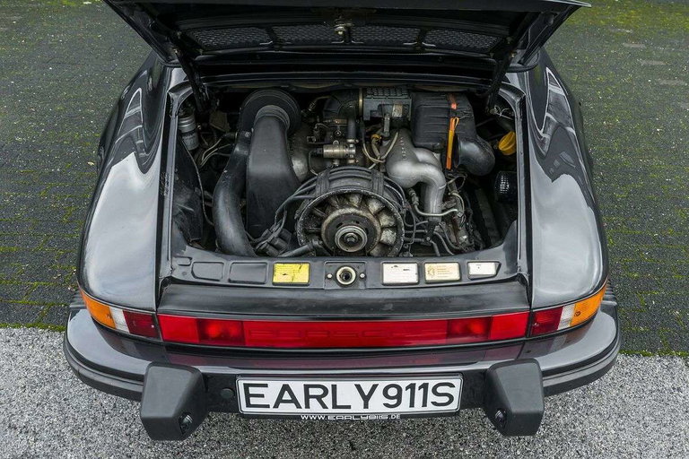 Porsche 911 Carrera 3.2
