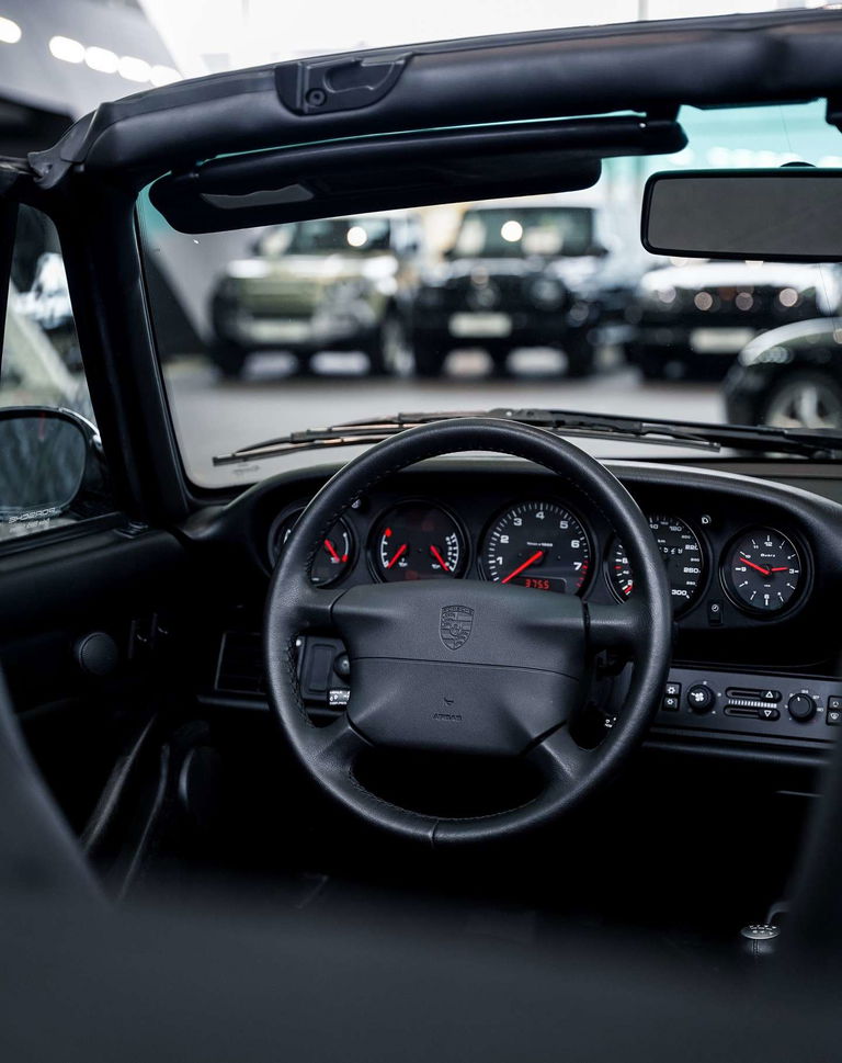 Porsche 993 Carrera 4