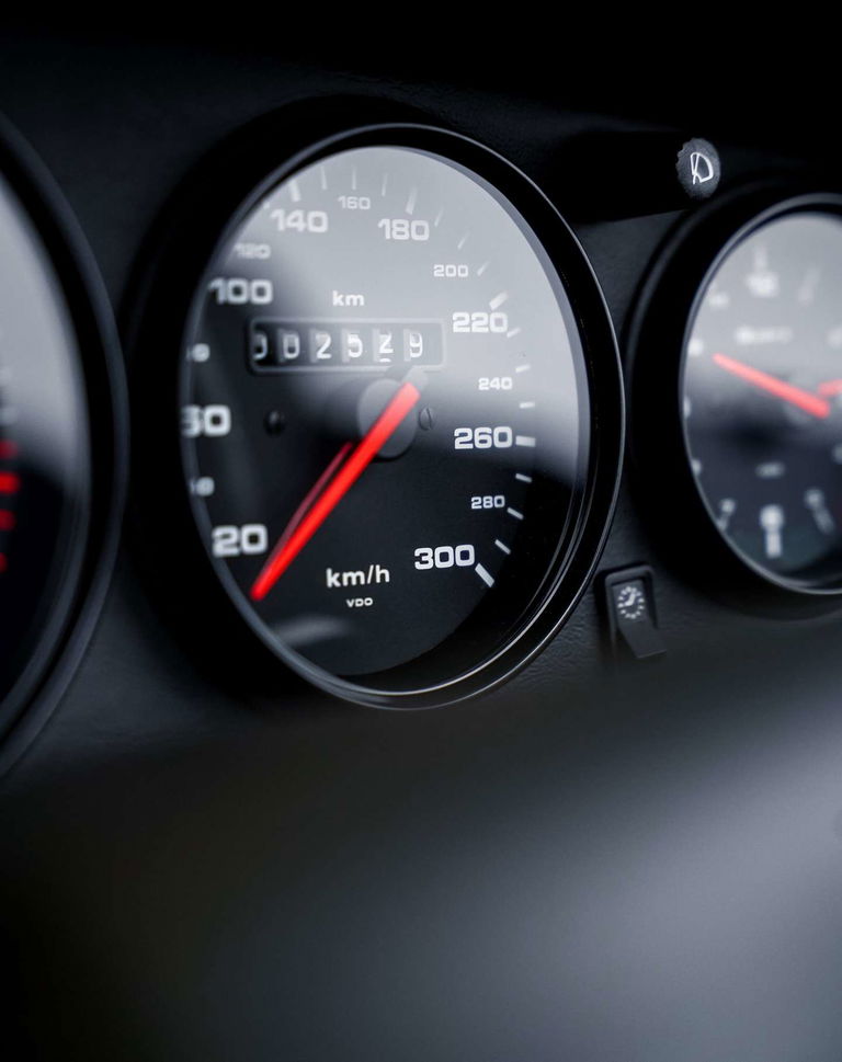 Porsche 993 Carrera 4