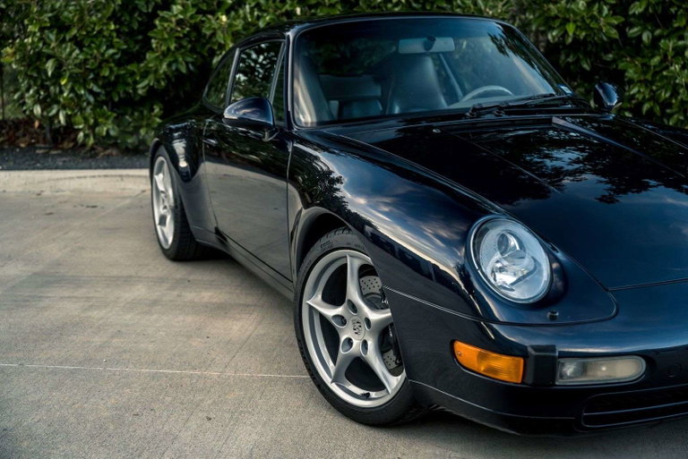 Porsche 993 Carrera