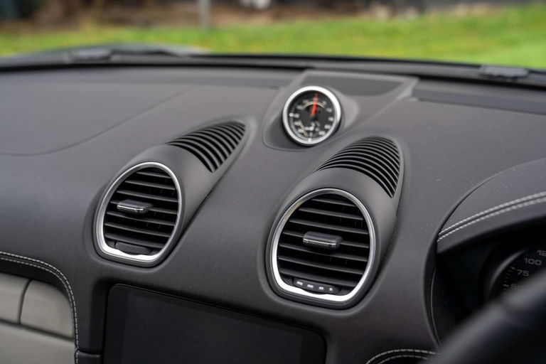 Porsche 718 Cayman GTS 4.0