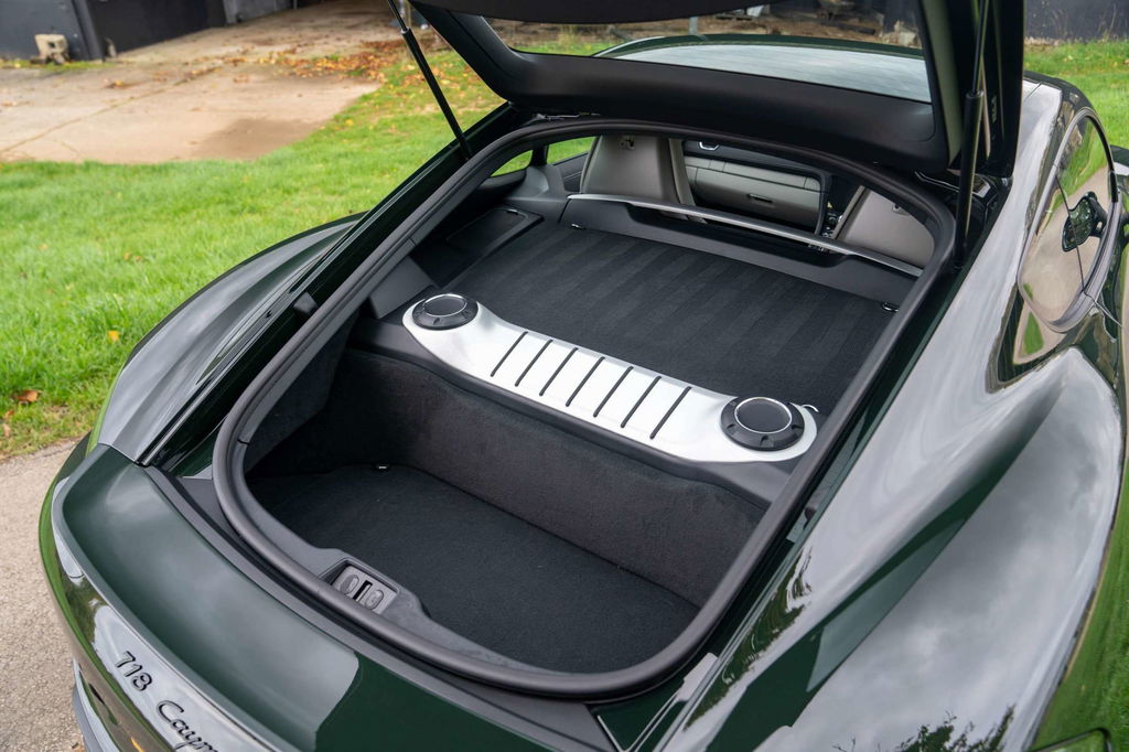 Porsche 718 Cayman GTS 4.0