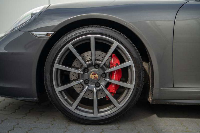Porsche 991 Carrera 4S