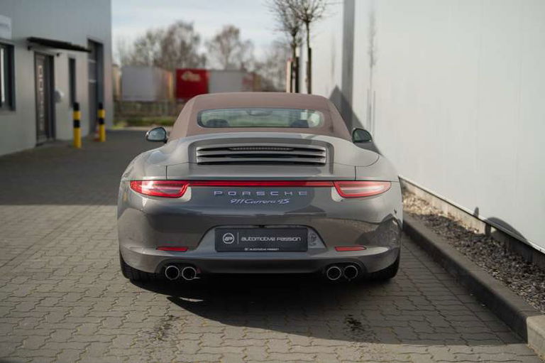 Porsche 991 Carrera 4S