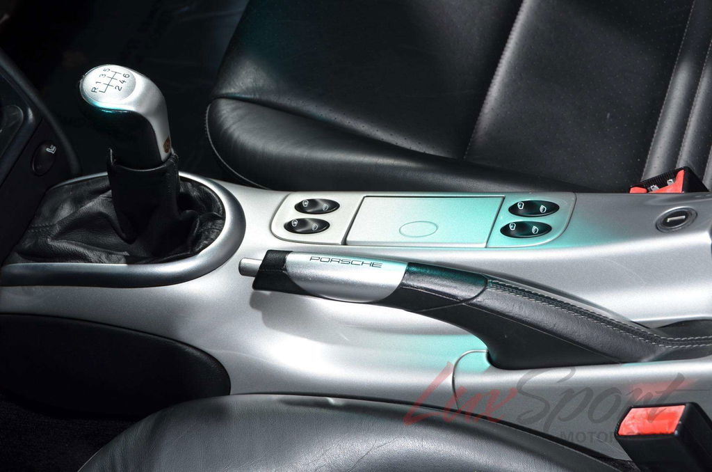 Porsche 996 Carrera 4S