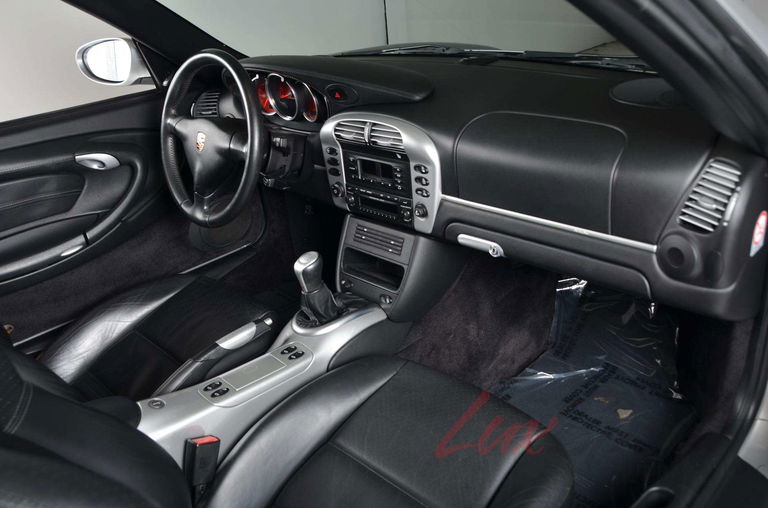 Porsche 996 Carrera 4S