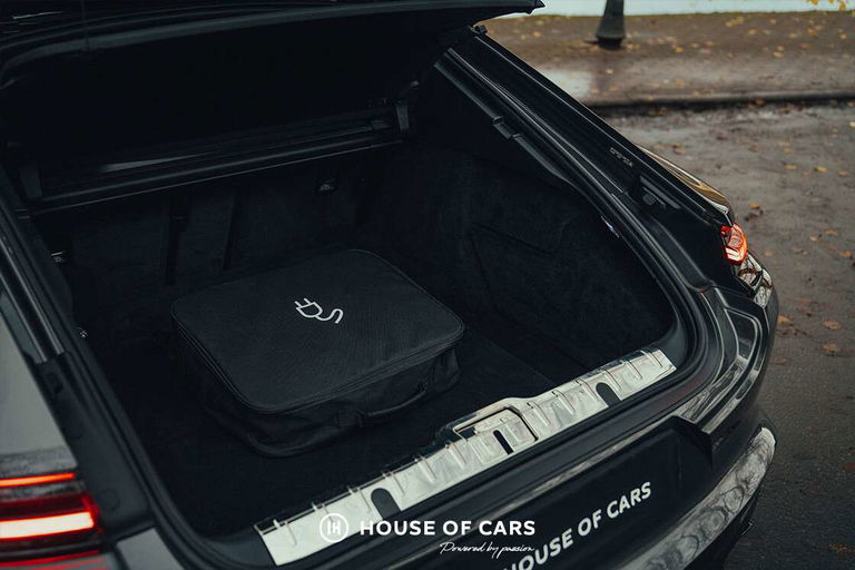 Porsche Panamera Turbo S E-Hybrid