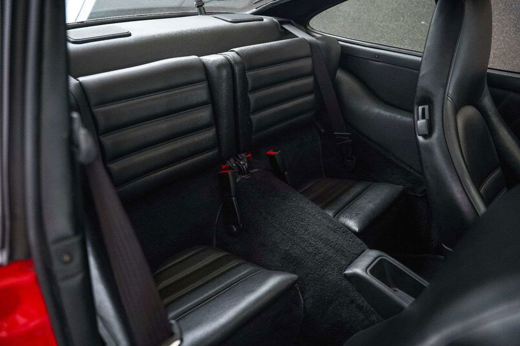 Porsche 964 Carrera 4