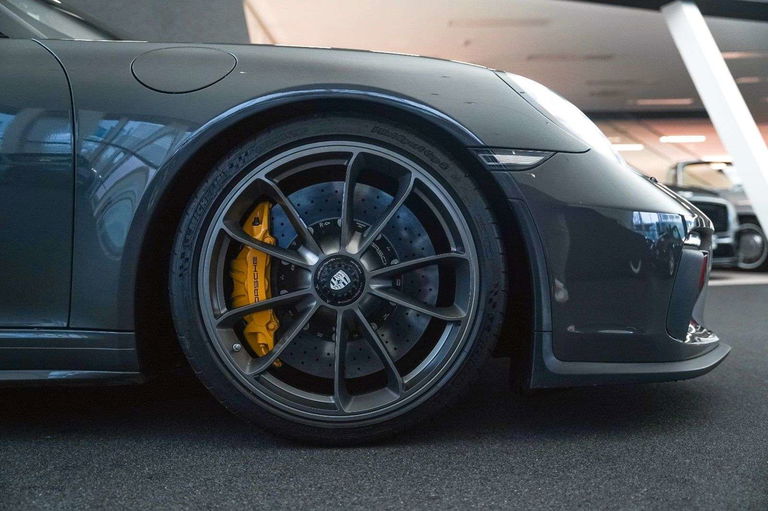 Porsche 991 GT3 Touring