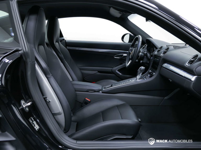 Porsche 718 Cayman S