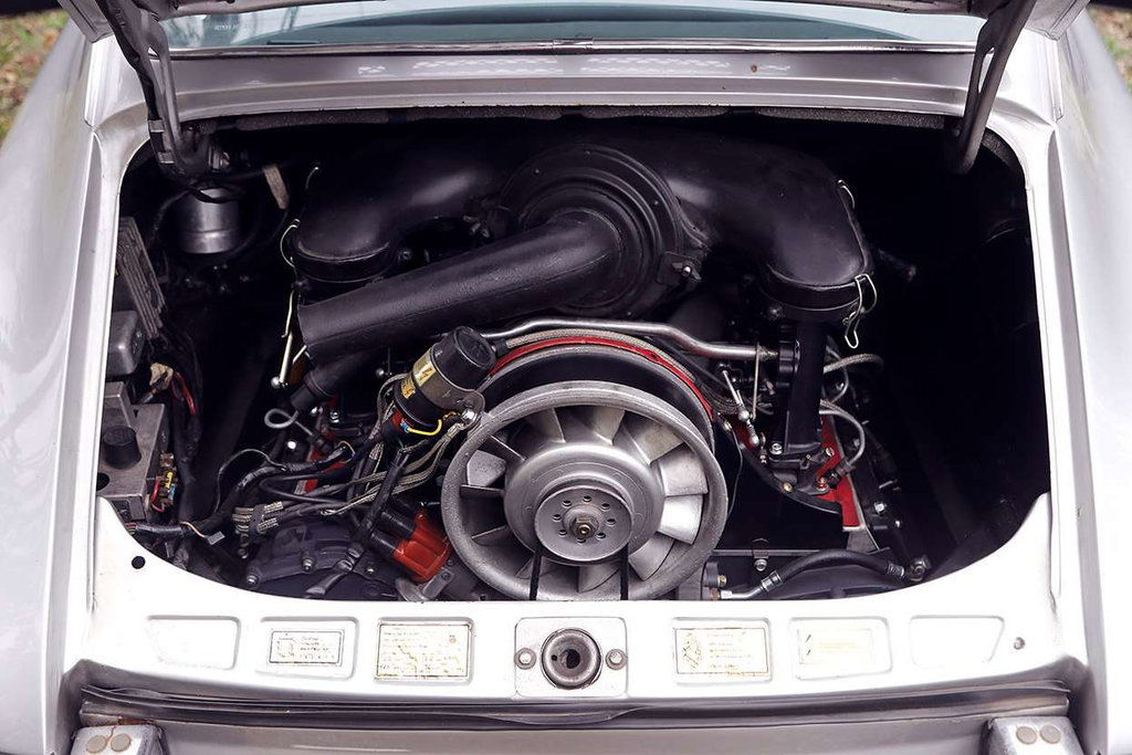 Porsche 911 S (F-Modell)
