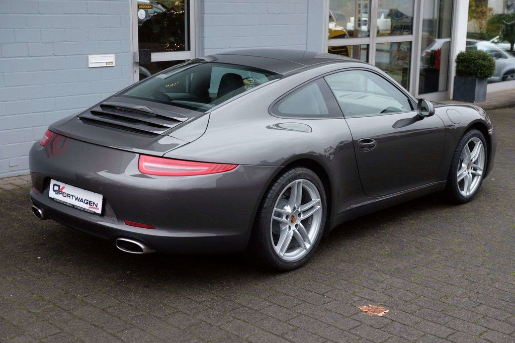 Porsche 991 Carrera