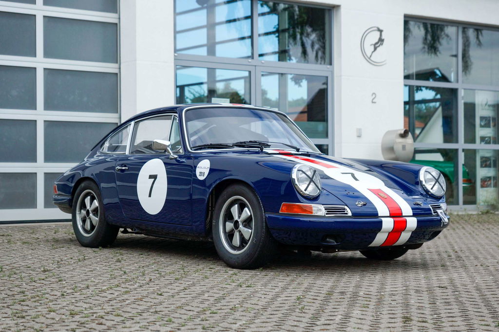 Springbok Sportwagen GmbH - elferspot.com - Marktplatz für Porsche Sportwagen