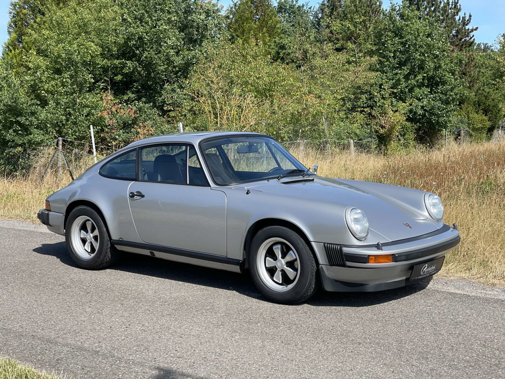 Porsche 911 Carrera 2,7