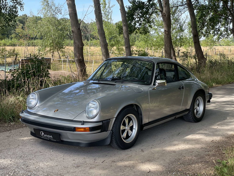 Porsche 911 Carrera 2,7
