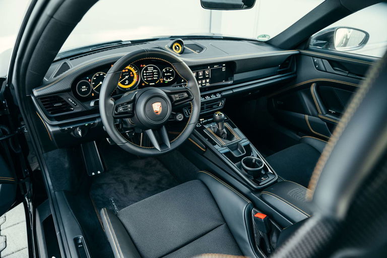 Porsche 992 GT3 Touring