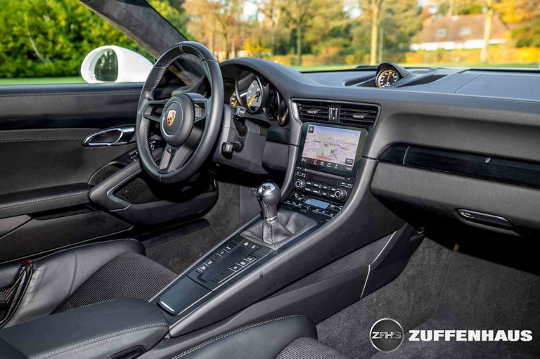 Porsche 991 GT3 Touring