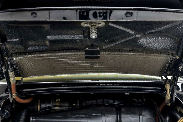 Porsche 911 Carrera (US)