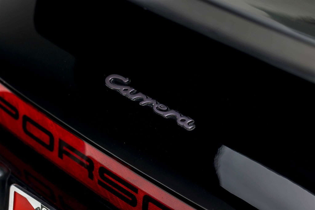 Porsche 911 Carrera (US)