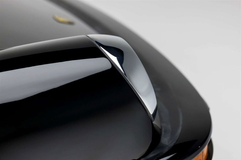 Porsche 911 Carrera (US)