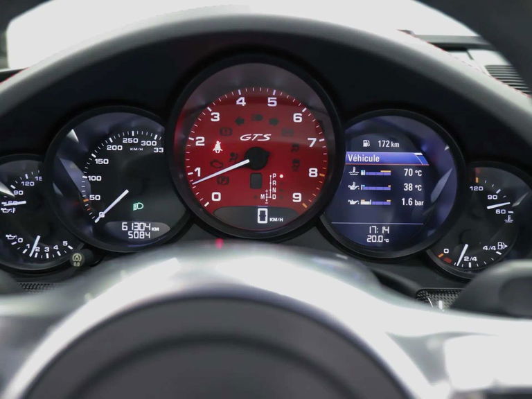 Porsche 991 Carrera 4 GTS