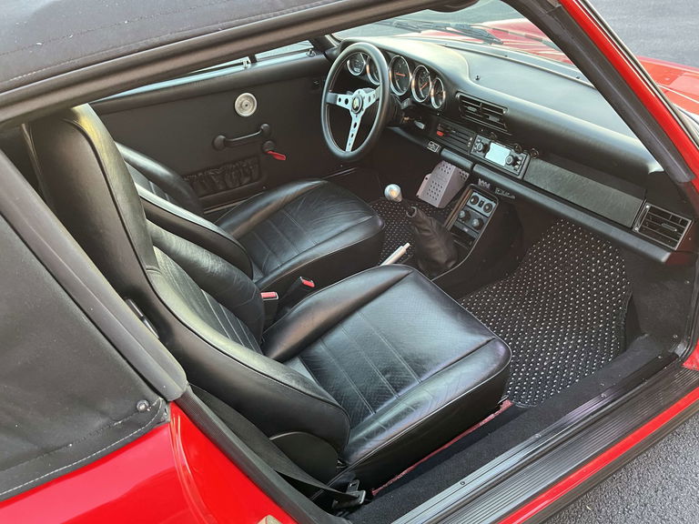 Porsche 911 Carrera 3.2