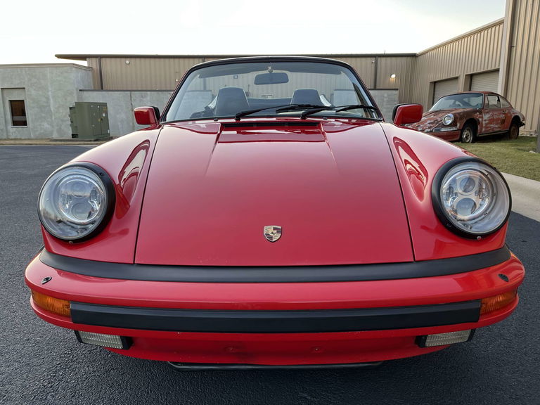 Porsche 911 Carrera 3.2