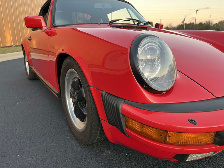 Porsche 911 Carrera 3.2