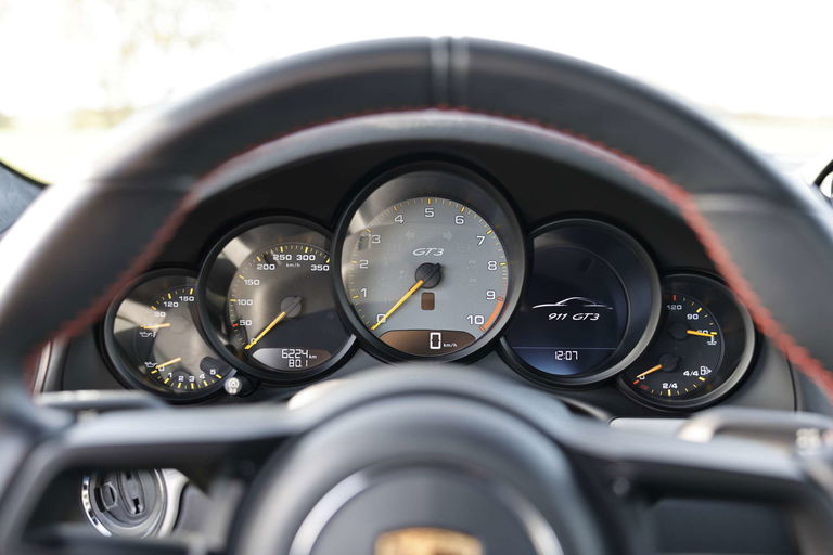 Porsche 991 GT3 Touring