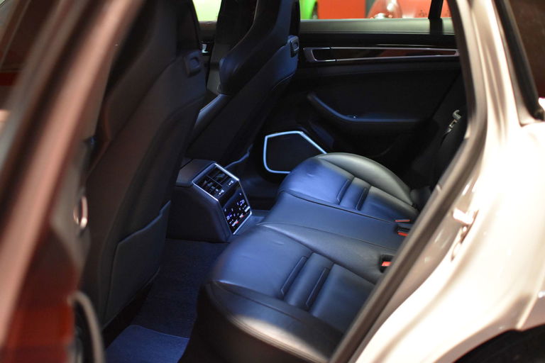 Porsche Panamera Turbo