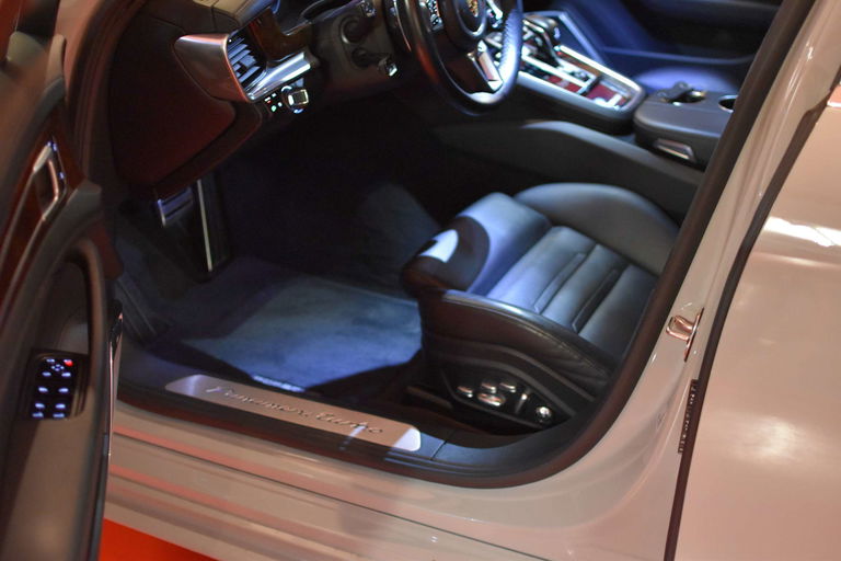 Porsche Panamera Turbo
